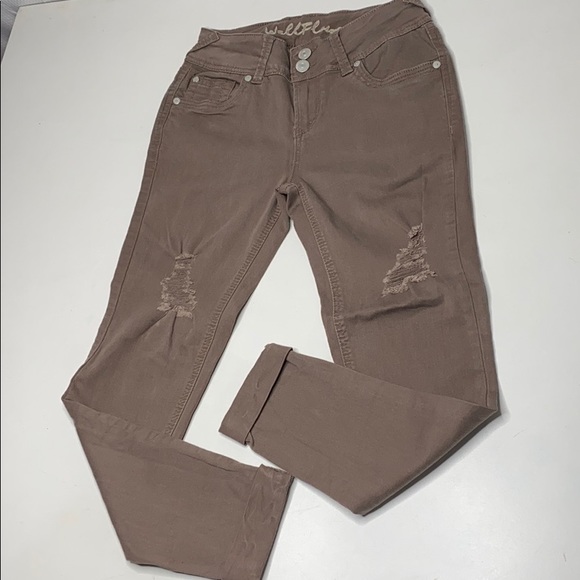 Wallflower distressed  Jeans cuff hem  5 - Picture 10 of 10